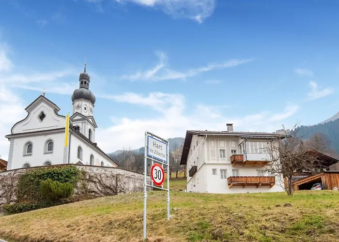 Farmhouse With Views Over The Zillertal